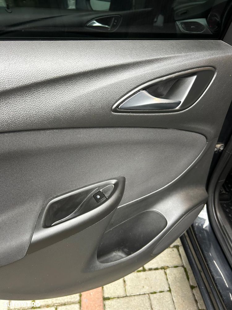 Opel Astra - 10