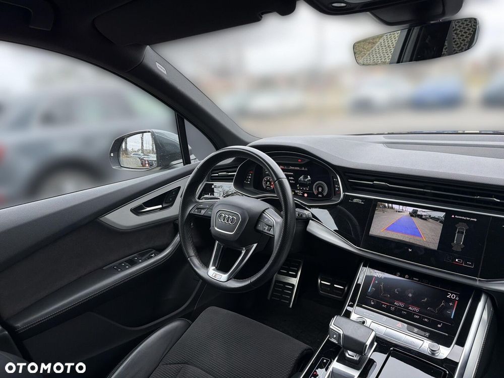 Audi Q7 - 16