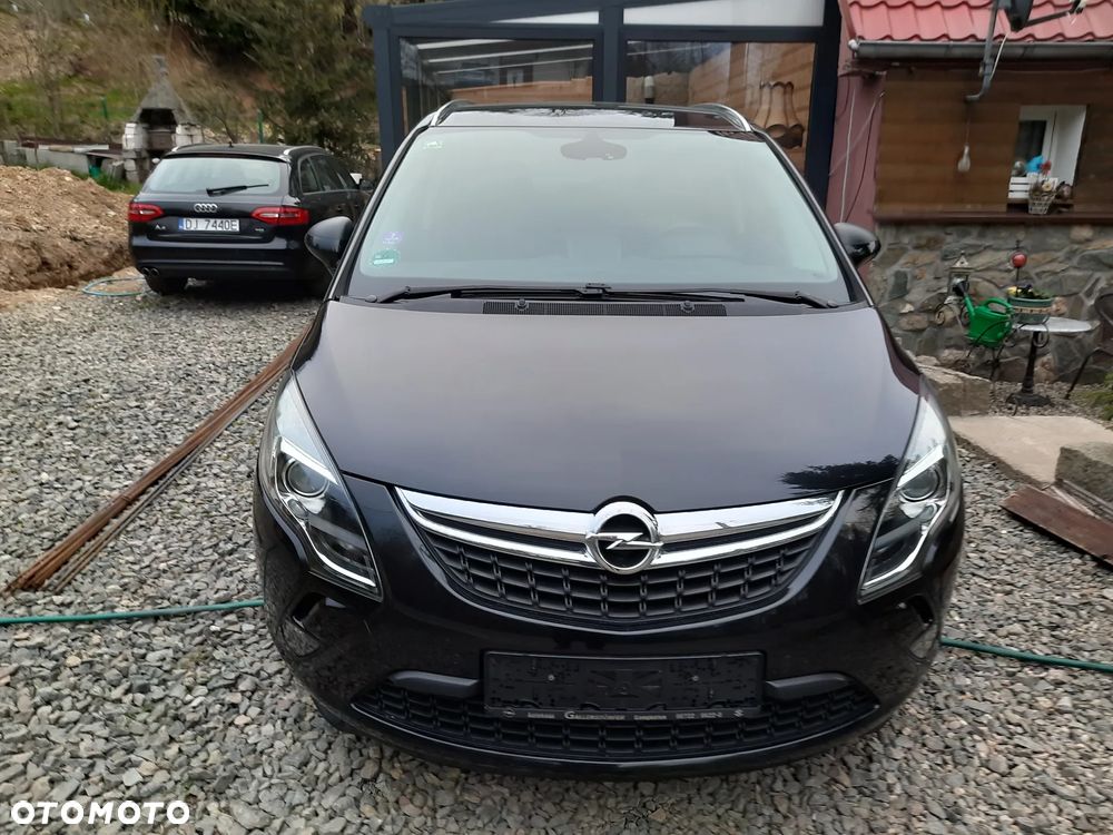Opel Zafira - 2
