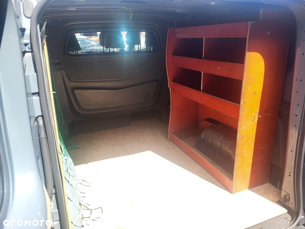 Renault Trafic - 13