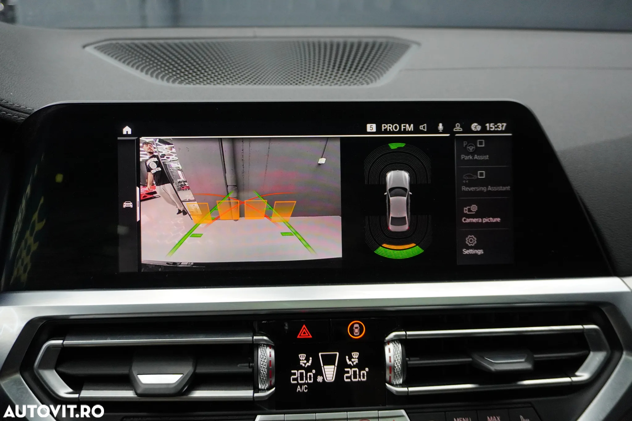 BMW Seria 3 320d xDrive AT MHEV - 9