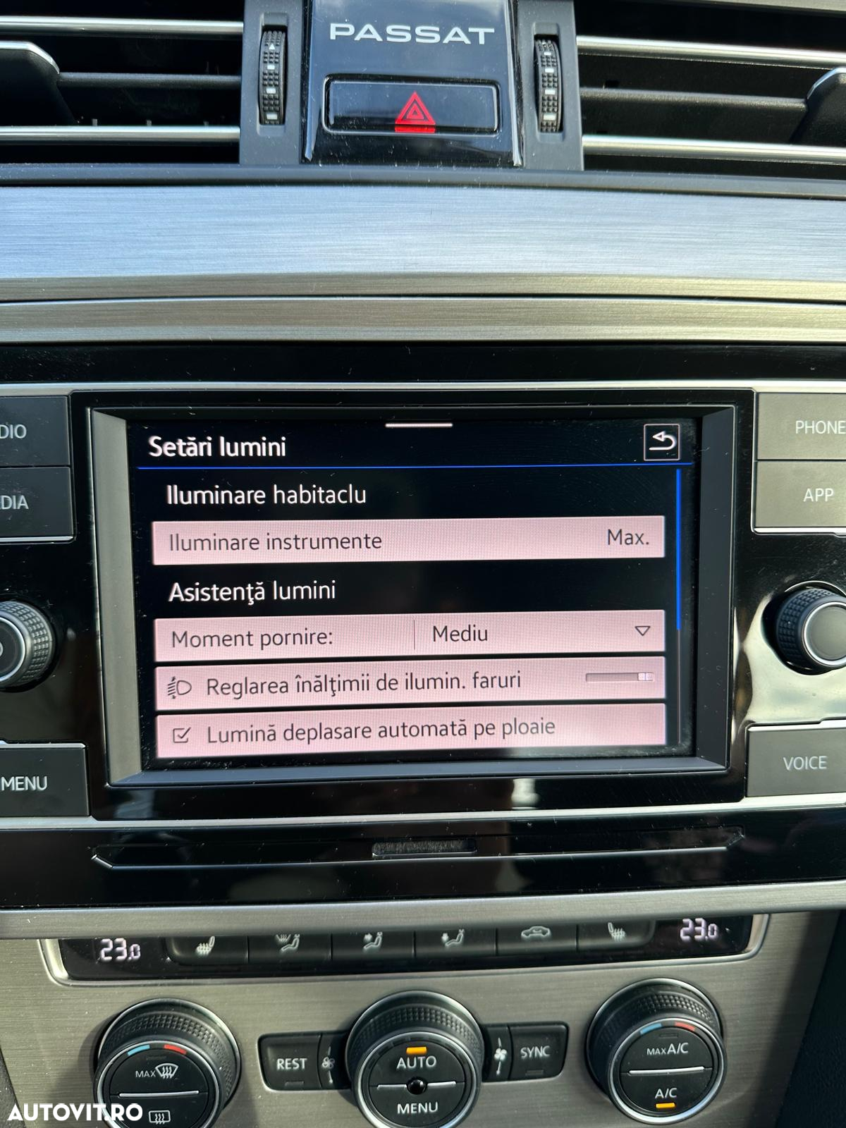 Volkswagen Passat - 29