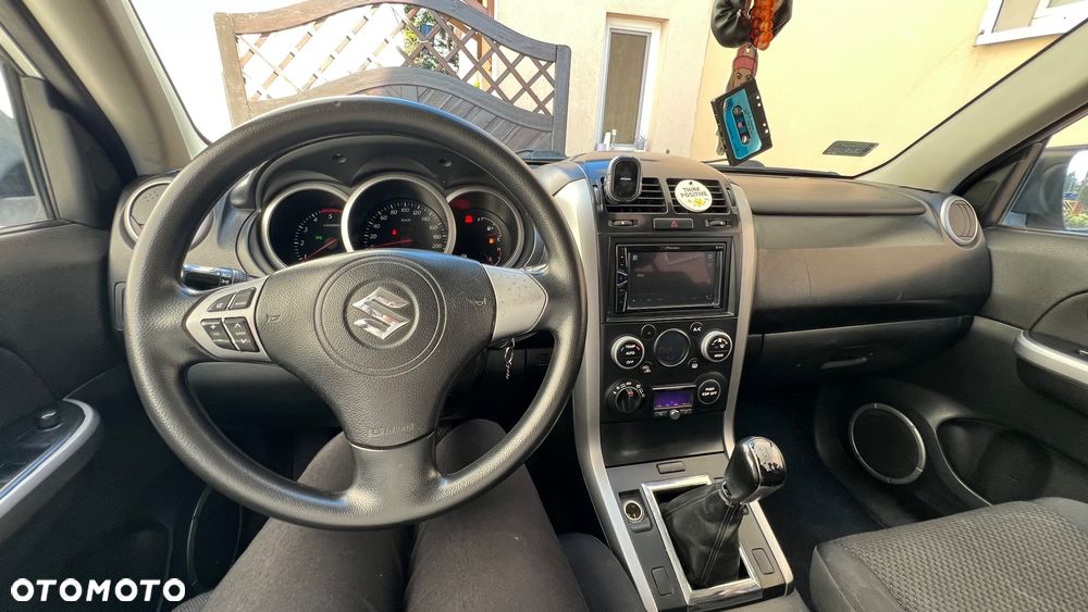 Suzuki Grand Vitara 1.9 DDiS Comfort - 17