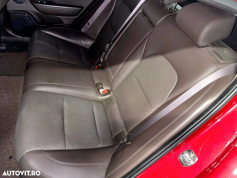 Kia Stinger 2.0 T-GDI GT Line - 15