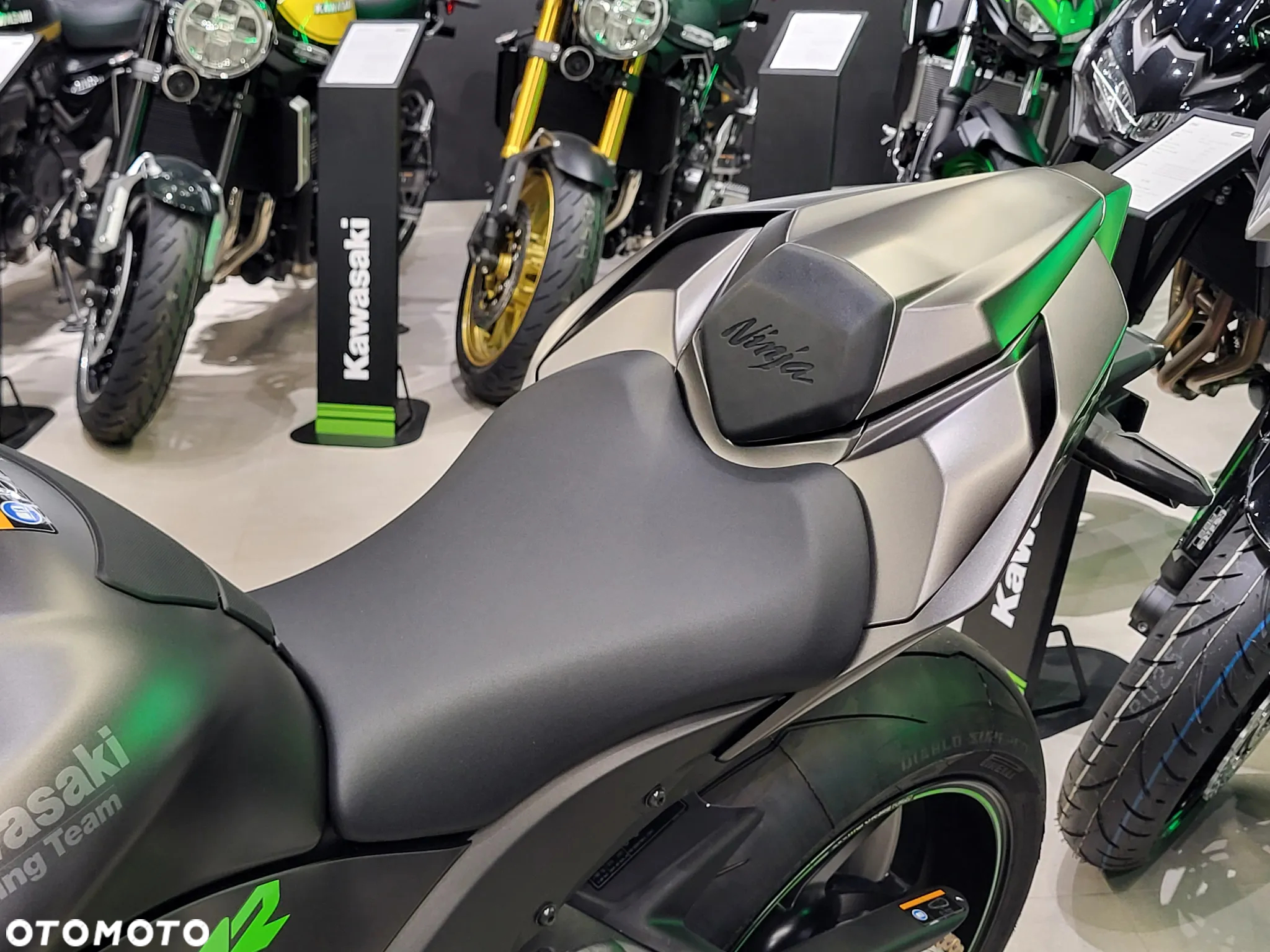 Kawasaki ZX - 14
