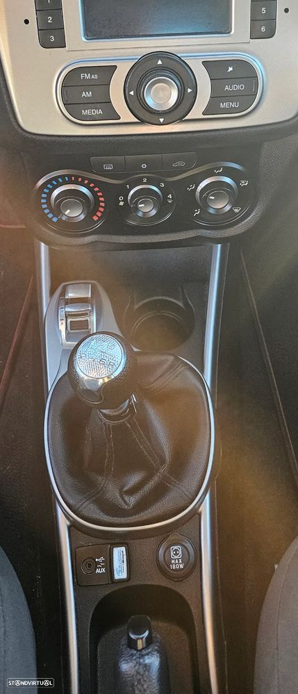 Alfa Romeo MiTo 1.4 MultiAir Distinctive - 13