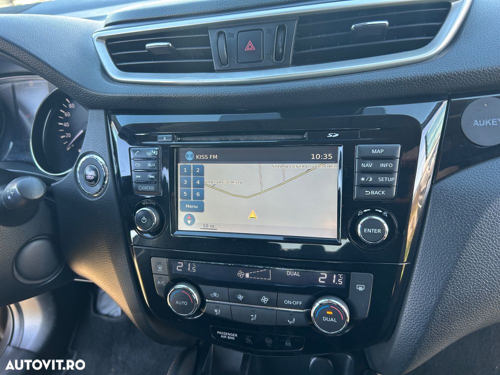 Nissan Qashqai 1.5 DCI Start/Stop Tekna - 12