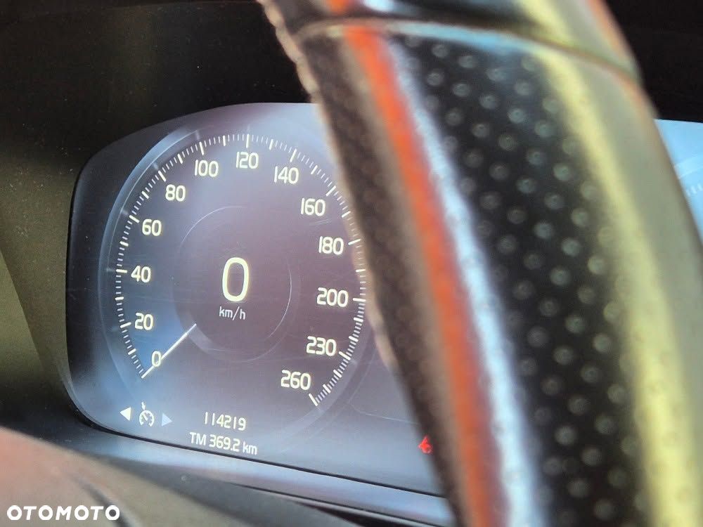 Volvo XC 40 D3 R-Design - 27
