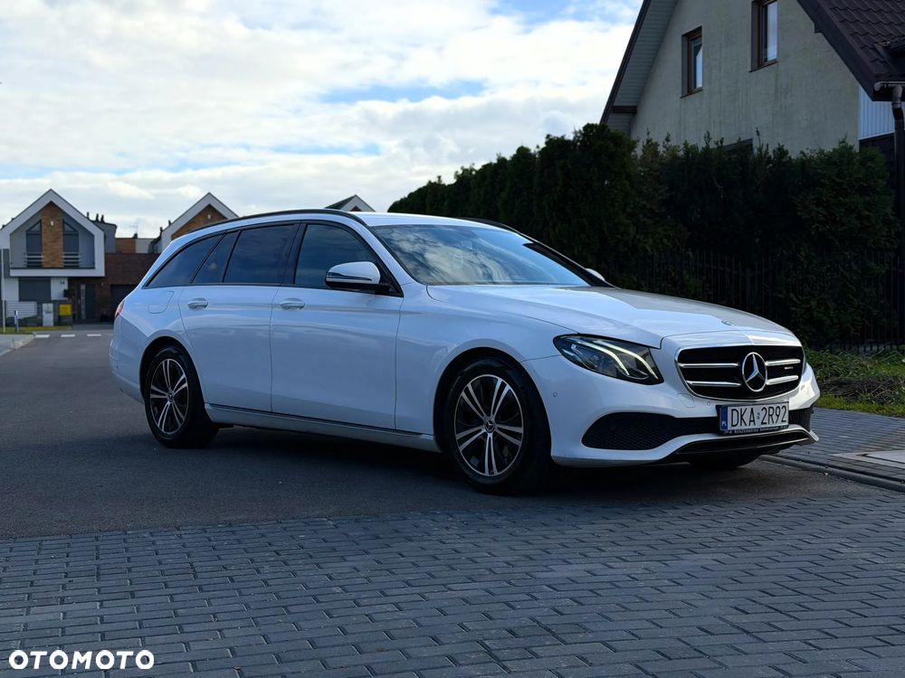 Mercedes-Benz Klasa E 200 d T 9G-TRONIC AMG Line - 6