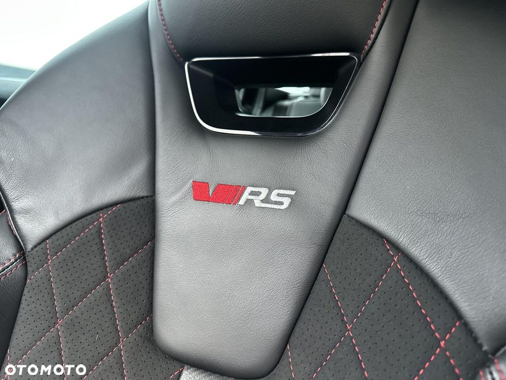 Skoda Octavia 2.0 TDI RS DSG - 38