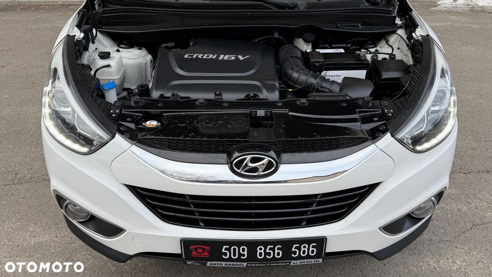 Hyundai ix35 2.0 CRDi 4WD Automatik Premium - 13