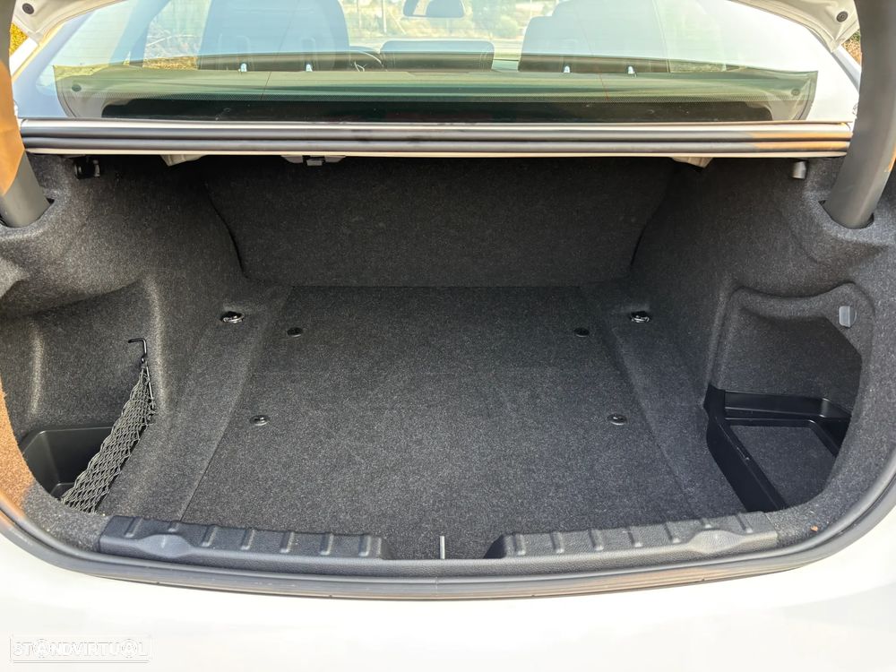 BMW 320 d Aut. Advantage - 39