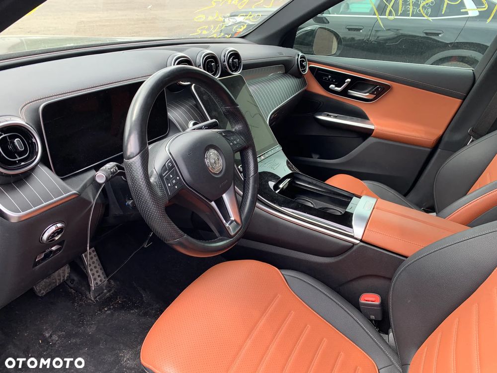 Mercedes-Benz GLC 300 4Matic 9G-TRONIC Edition Avantgarde - 9