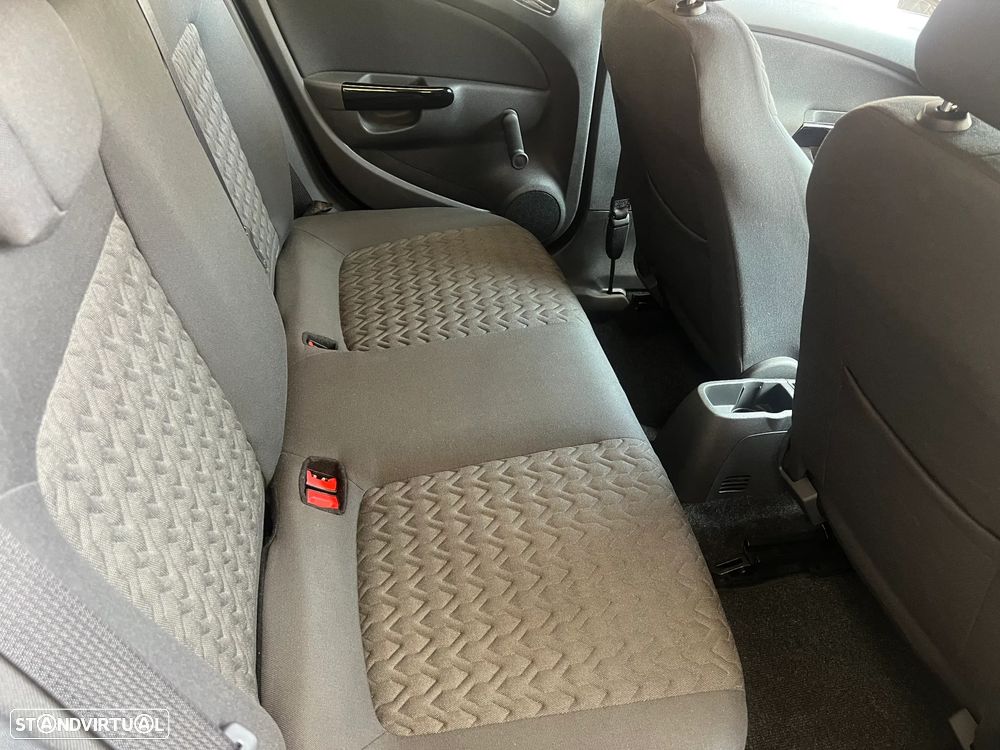 Opel Corsa 1.2 Cosmo - 14