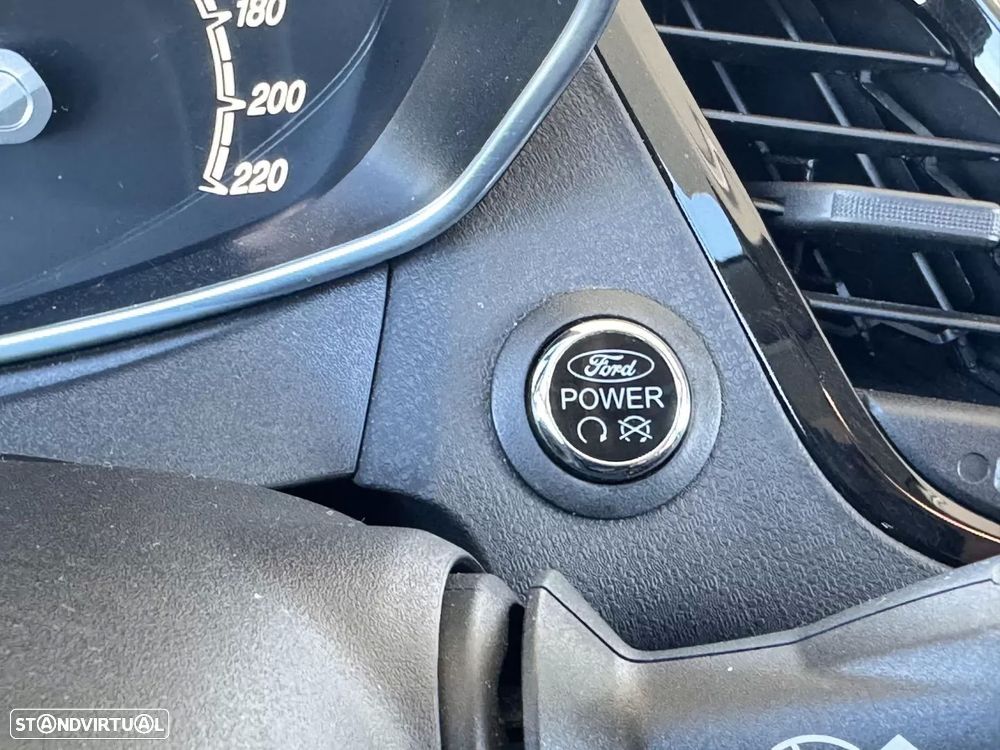 Ford Fiesta 1.0 T EcoBoost Titanium - 18