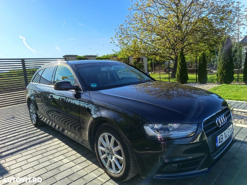 Audi A4 2.0 TDI DPF clean multitronic Ambiente - 1