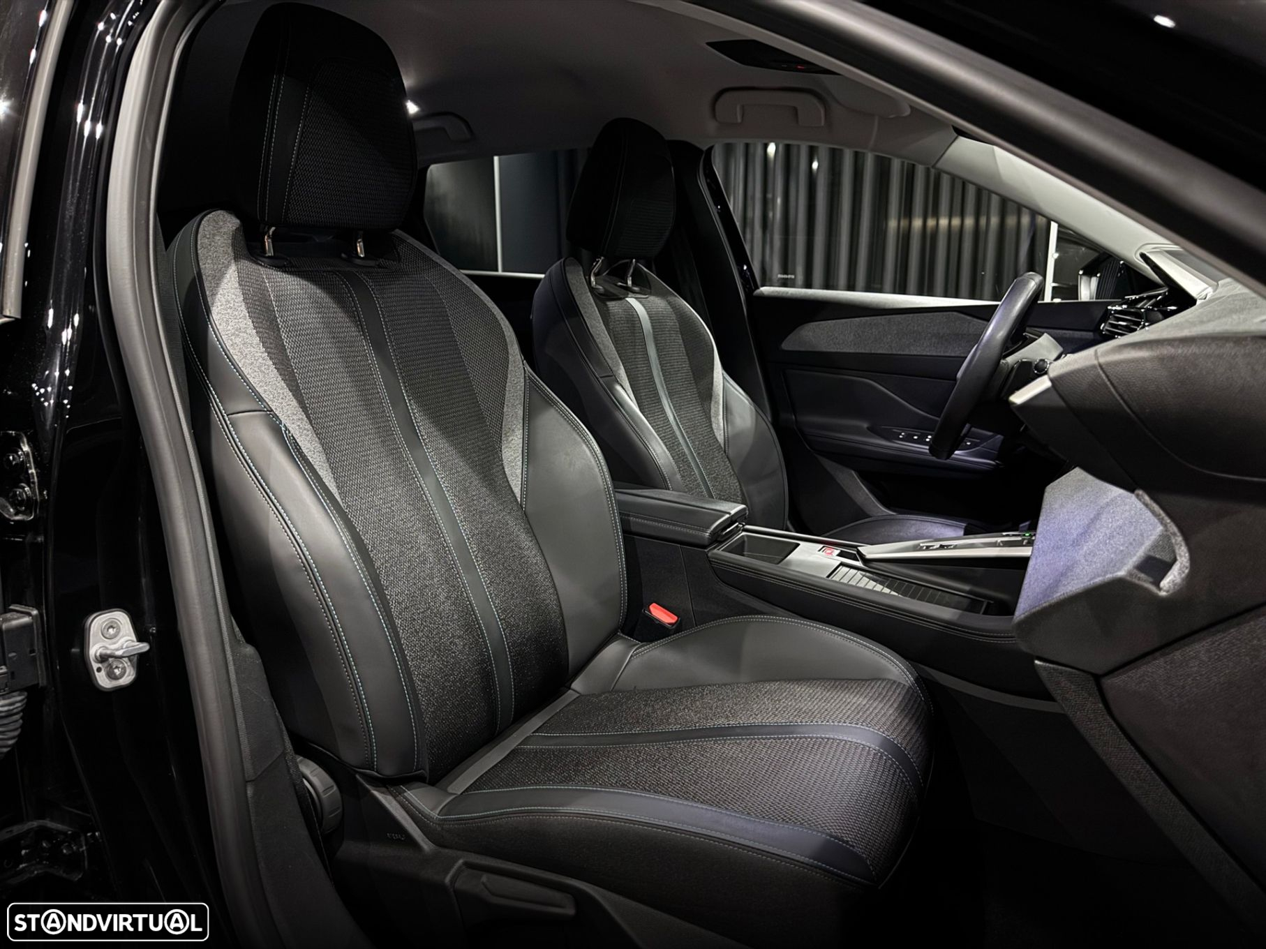 Peugeot 308 SW 1.5 BlueHDi Allure Pack EAT8 - 34