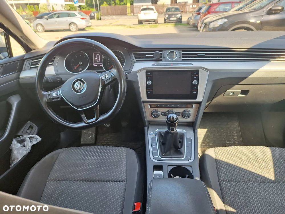 Volkswagen Passat 1.4 TSI BMT Comfortline - 8