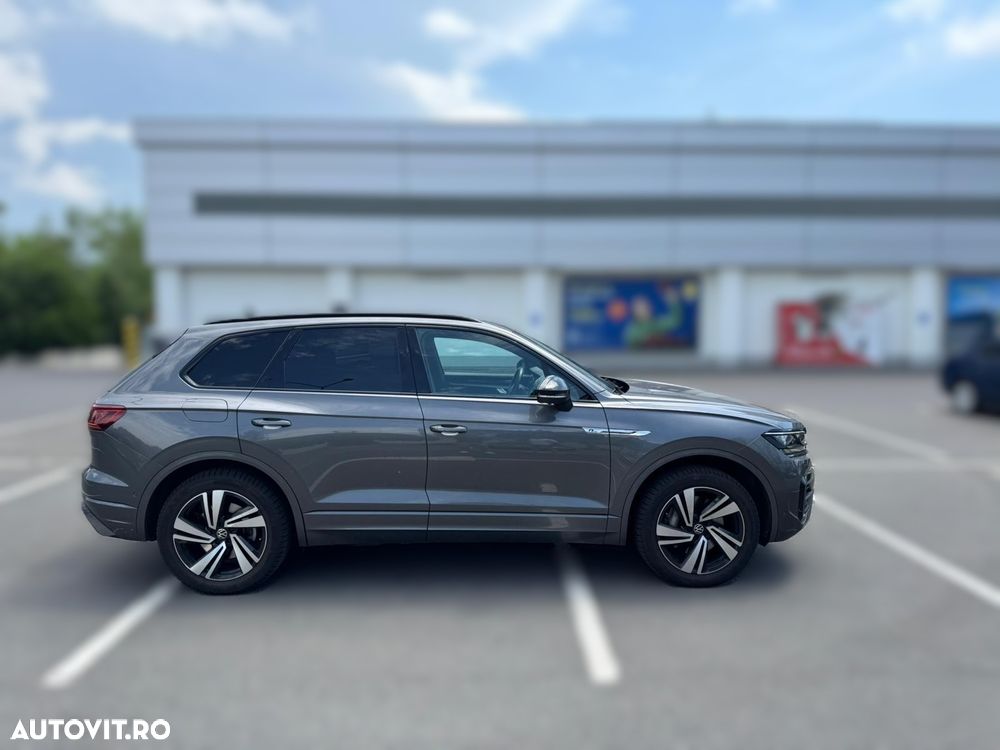 Volkswagen Touareg V6 TSI R-Style - 10