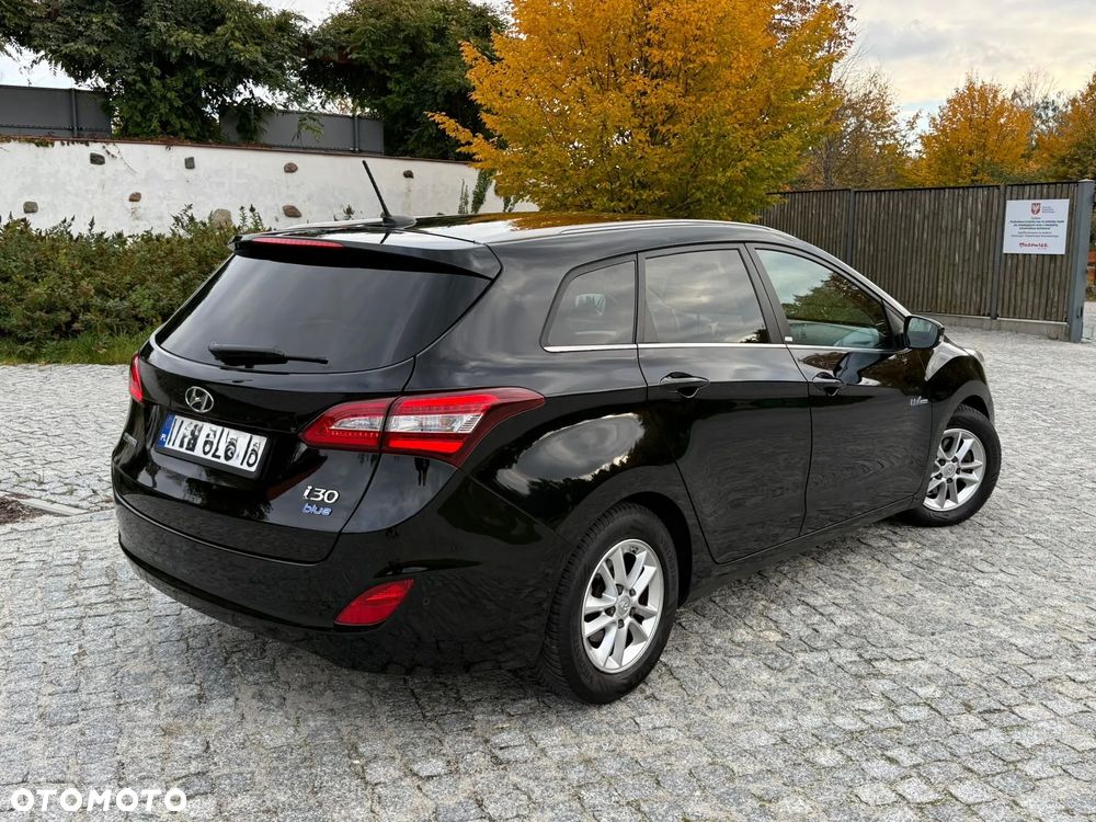 Hyundai i30 1.6 GDI BlueDrive Go - 4