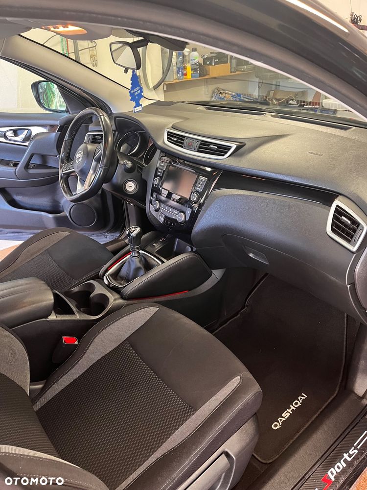 Nissan Qashqai 1.3 DIG-T Tekna - 24