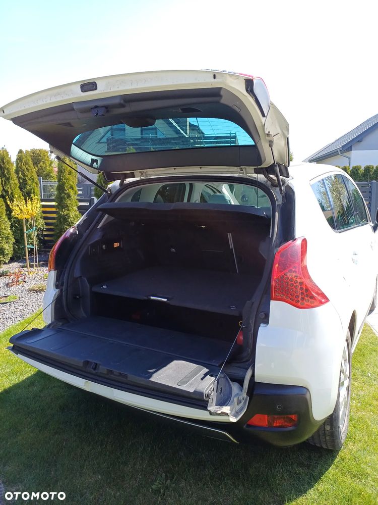 Peugeot 3008 2.0 HDi Premium+ - 23