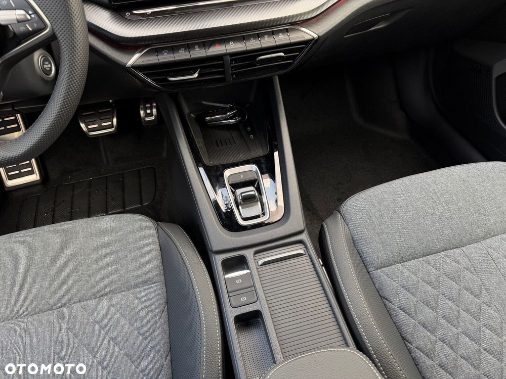 Skoda Octavia 1.5 TSI mHEV Sportline DSG - 22