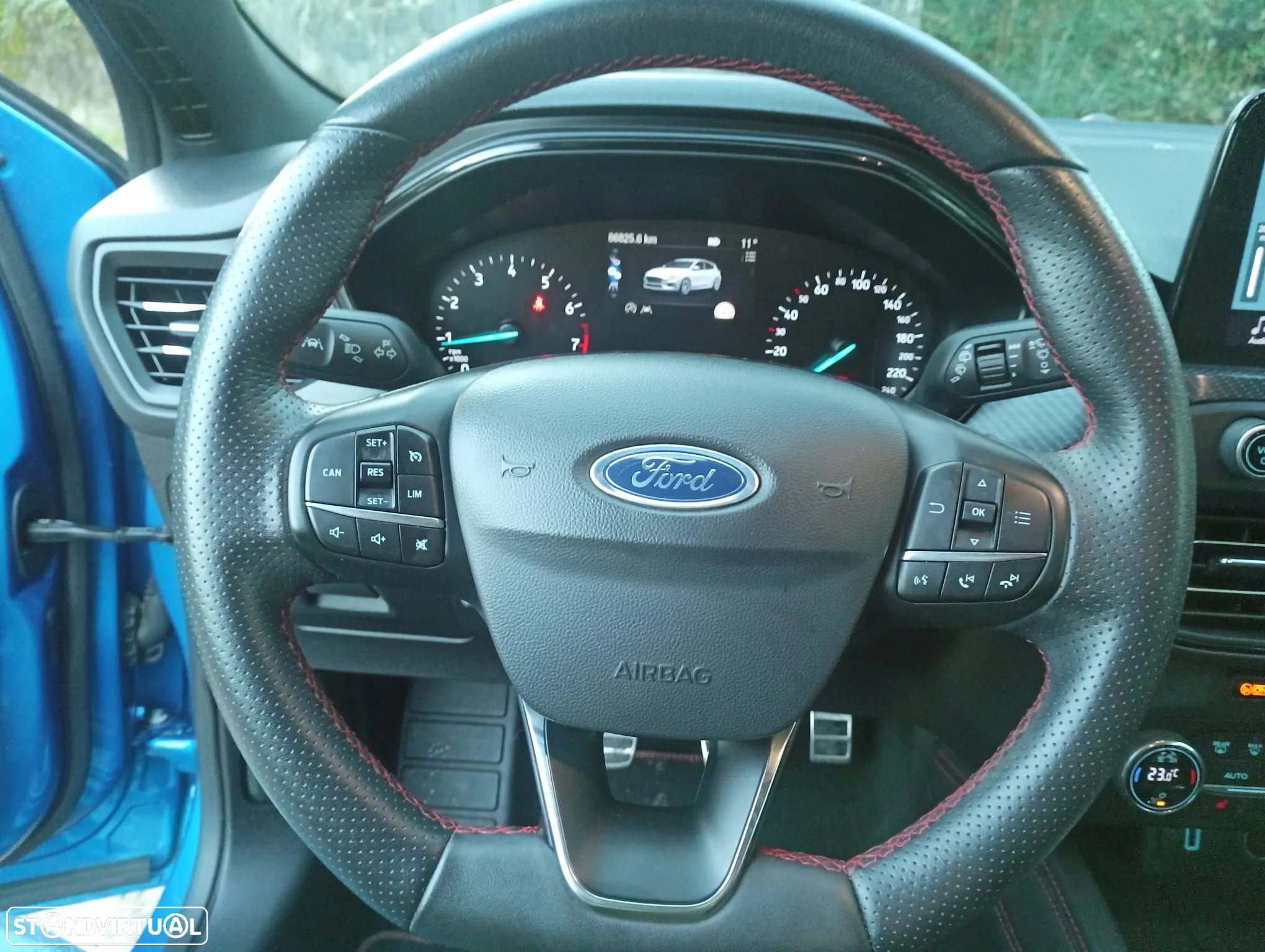 Ford Focus 1.0 EcoBoost MHEV ST-Line - 10