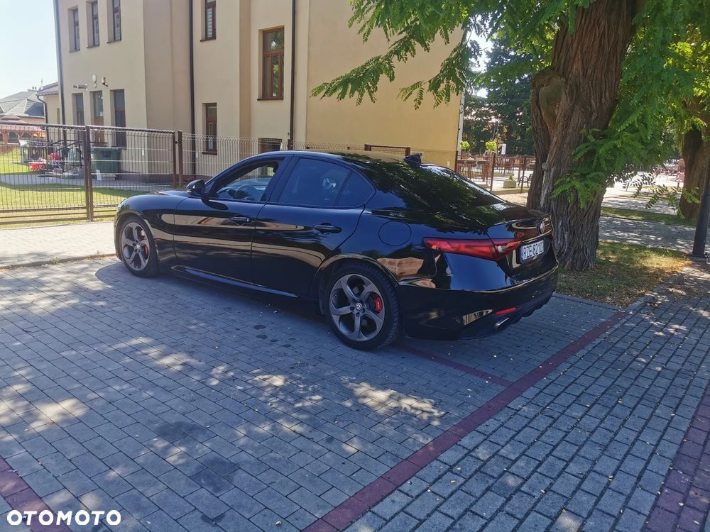 Alfa Romeo Giulia - 14