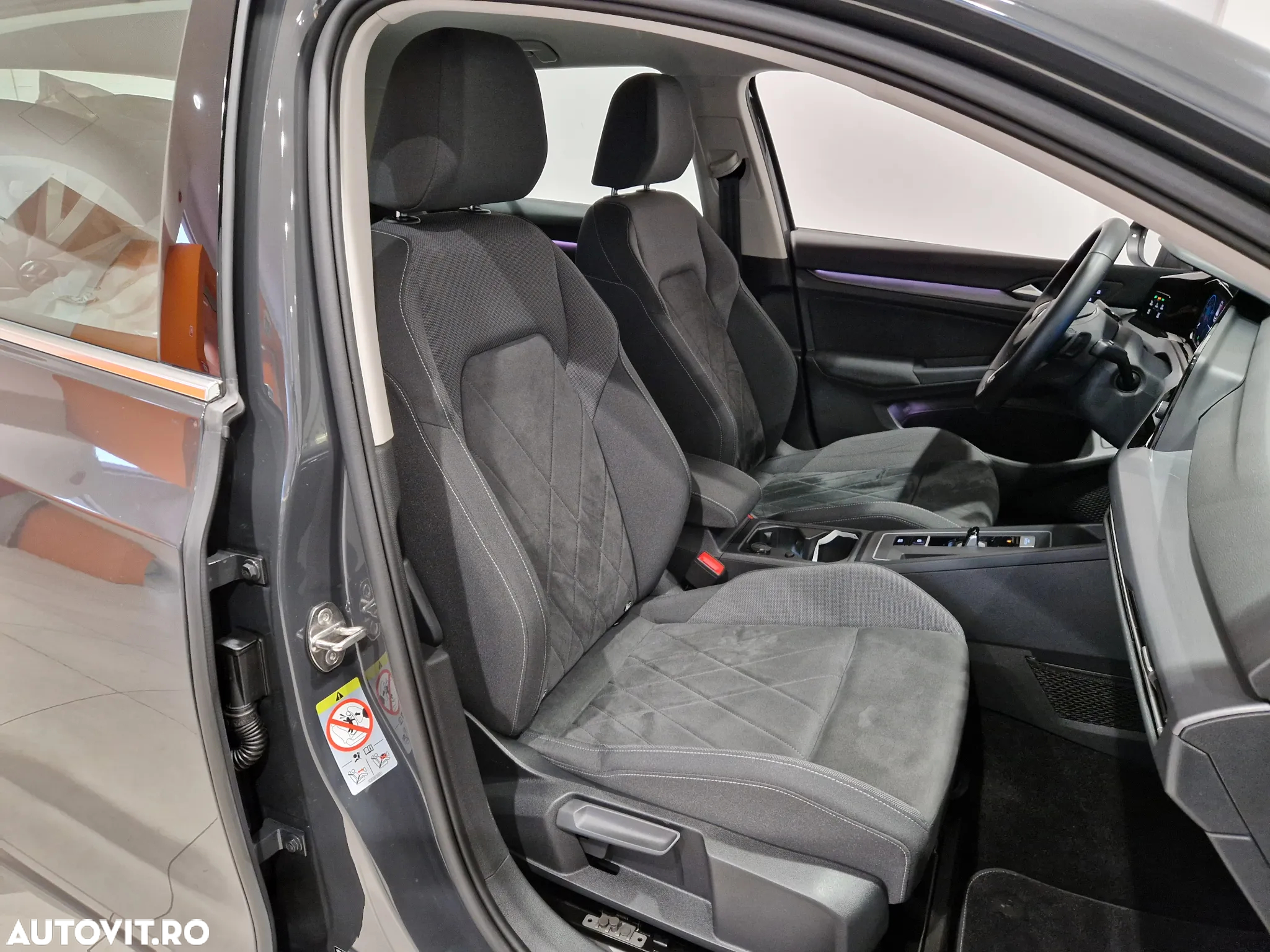 Volkswagen Golf - 15