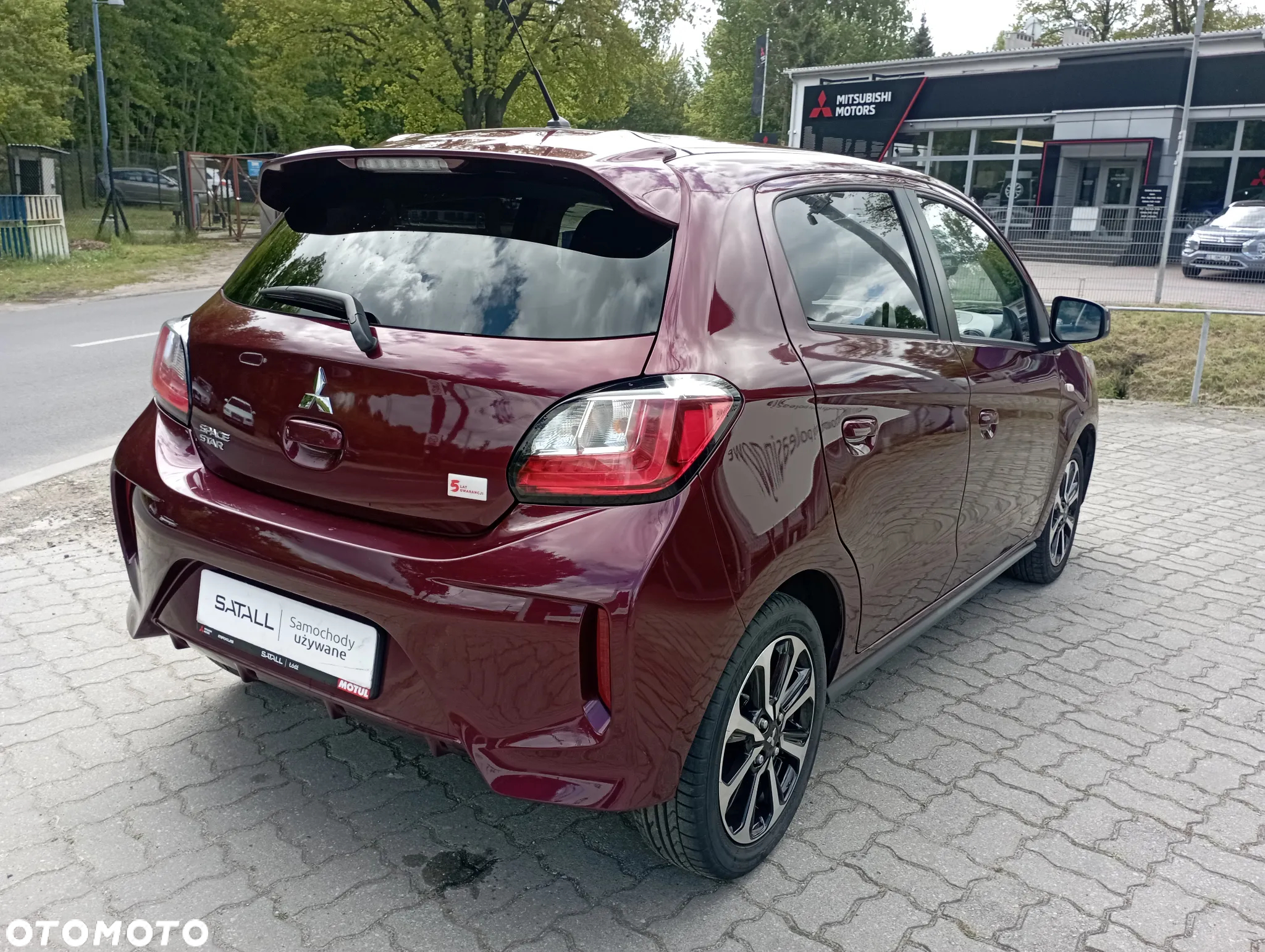 Mitsubishi Space Star 1.2 Intense SDA CVT - 17