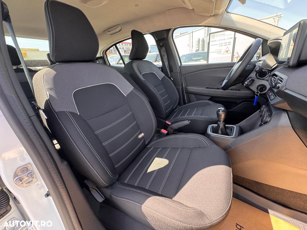 Dacia Logan TCe 90 MT6 Expression - 11