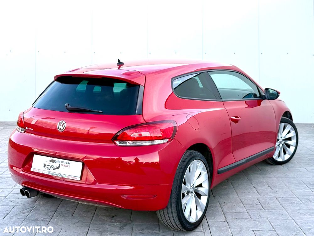 Volkswagen Scirocco 2.0 TDI DSG Blue Motion Technologie Team - 6