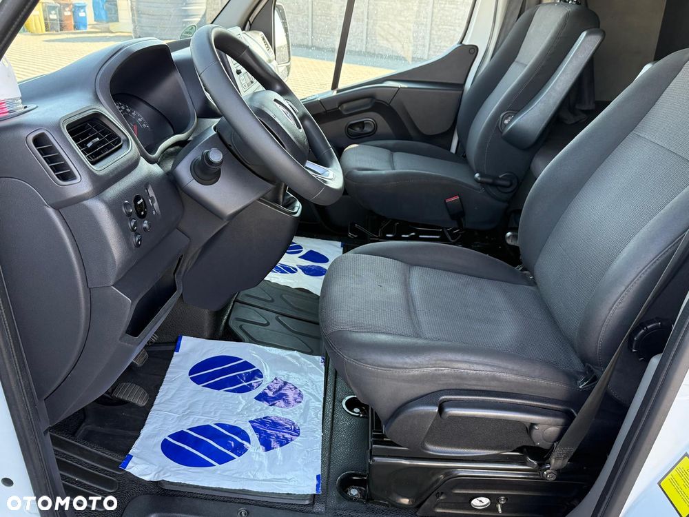 Renault Master - 18