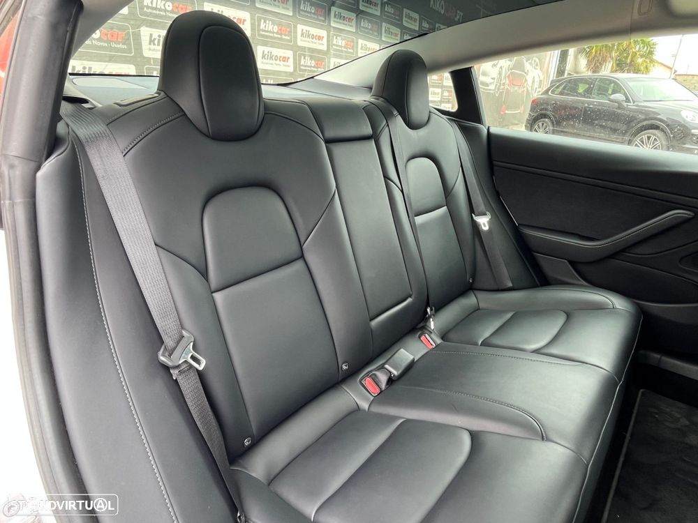 Tesla Model 3 Long Range AWD Dual Motor - 39