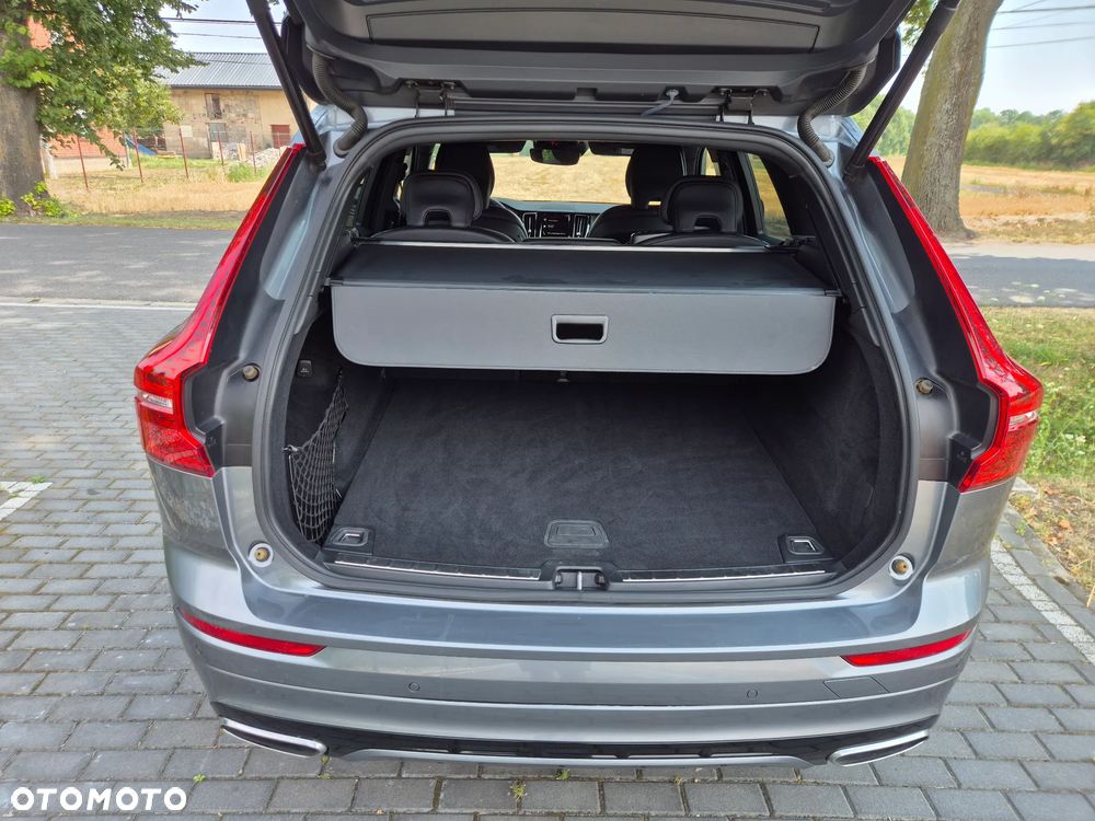Volvo XC 60 D4 Geartronic RDesign - 27