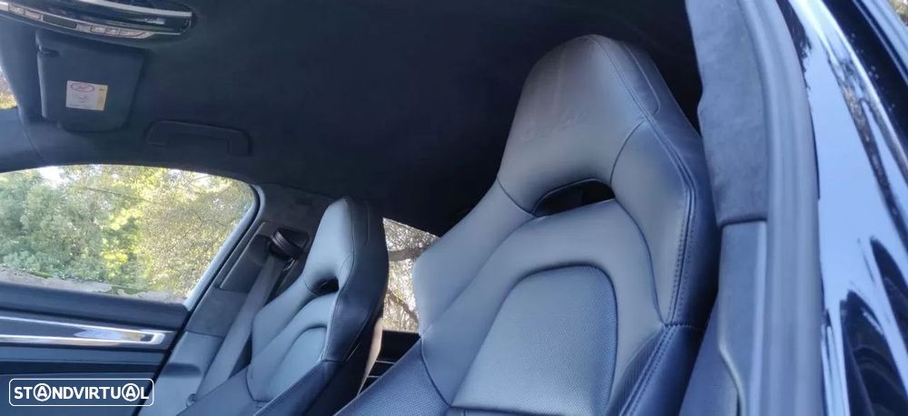 Porsche Panamera Turbo Executive - 33