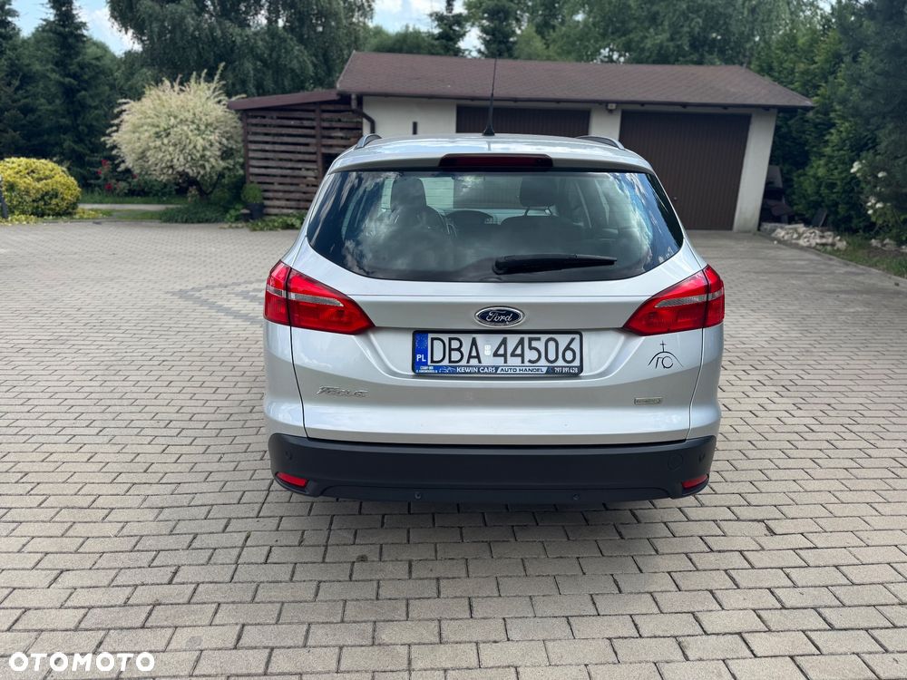 Ford Focus 1.0 EcoBoost Titanium - 10