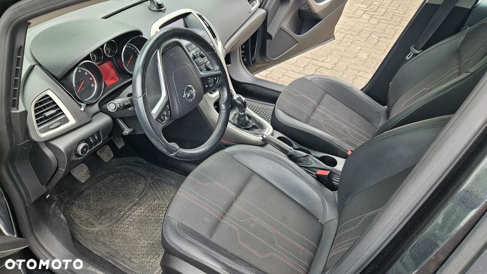 Opel Astra 1.4 T Cosmo EU6 - 6