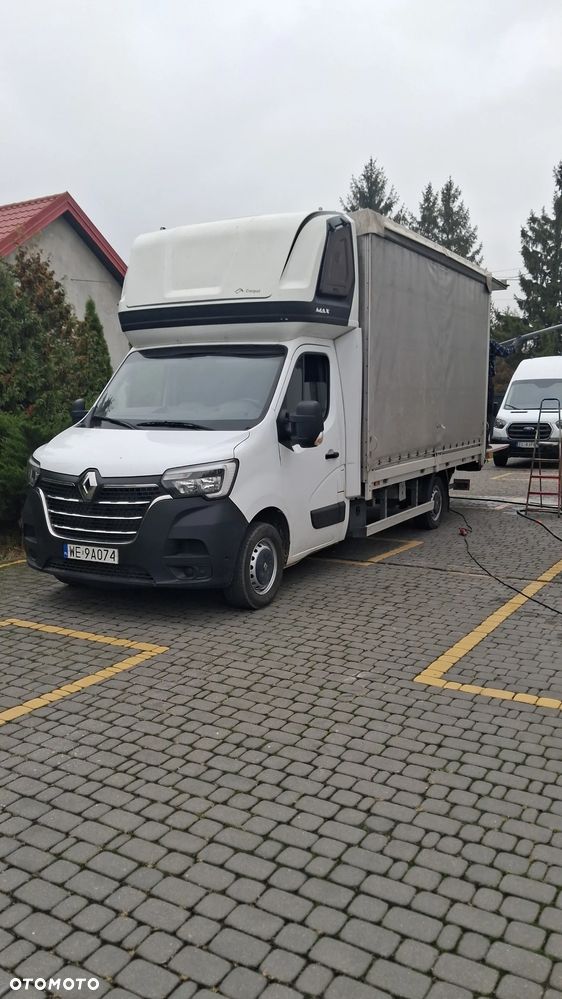 Renault Master - 1