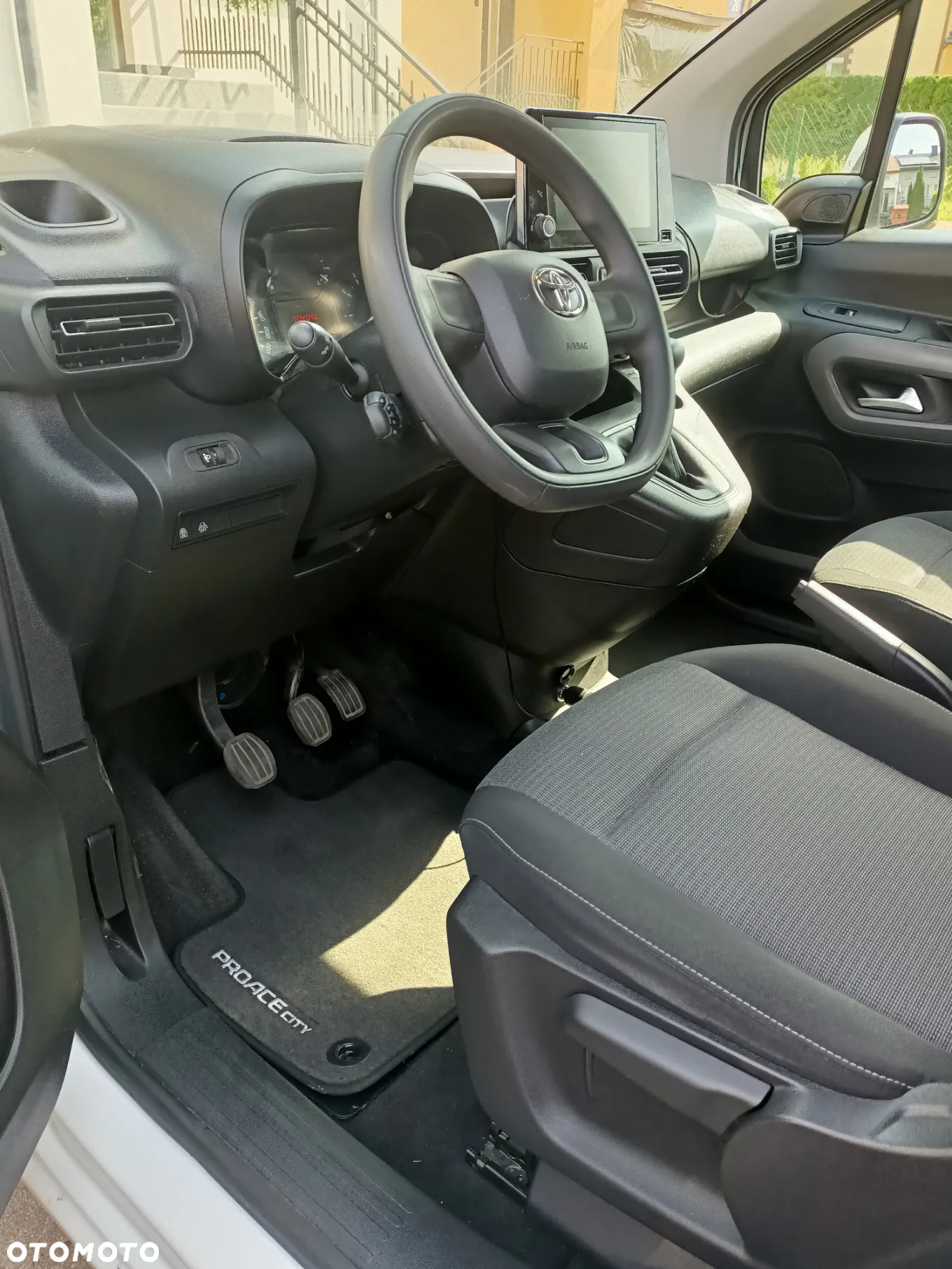 Toyota Proace City Verso 1.2 D-4T Business - 7
