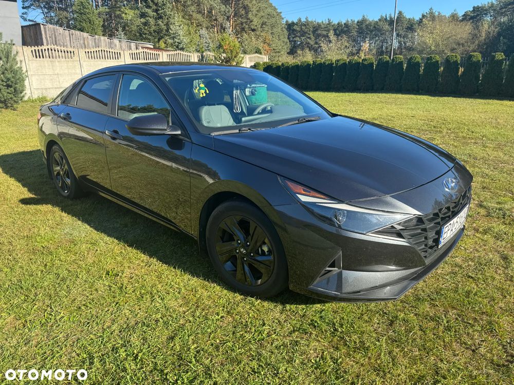 Hyundai Elantra 1.6 Style Premiere - 9