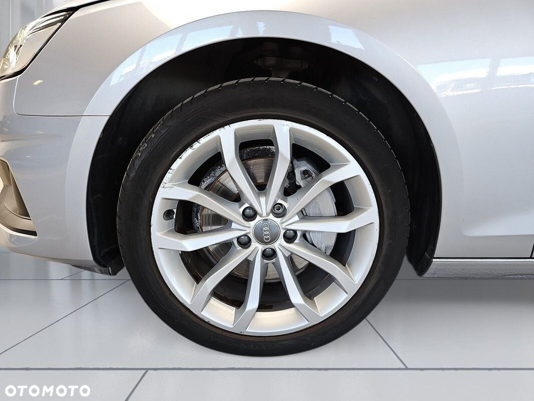 Audi A4 2.0 TDI Quattro S tronic - 11