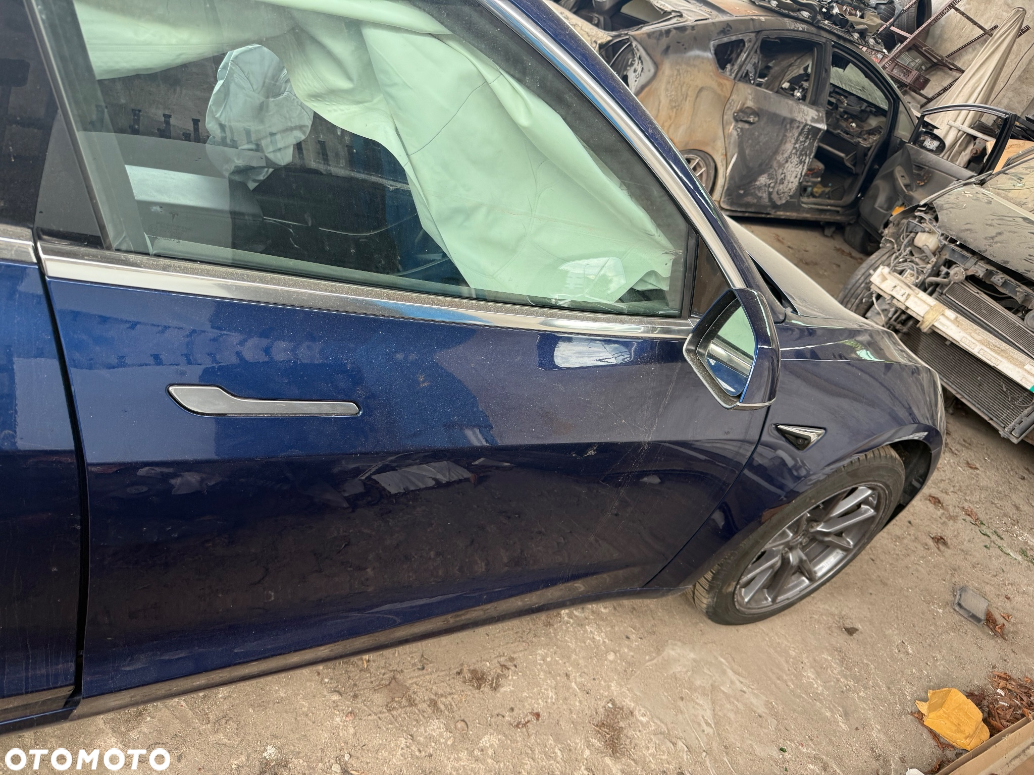 Tesla Model 3 Langstreckenbatterie Allradantrieb Dual Motor - 10