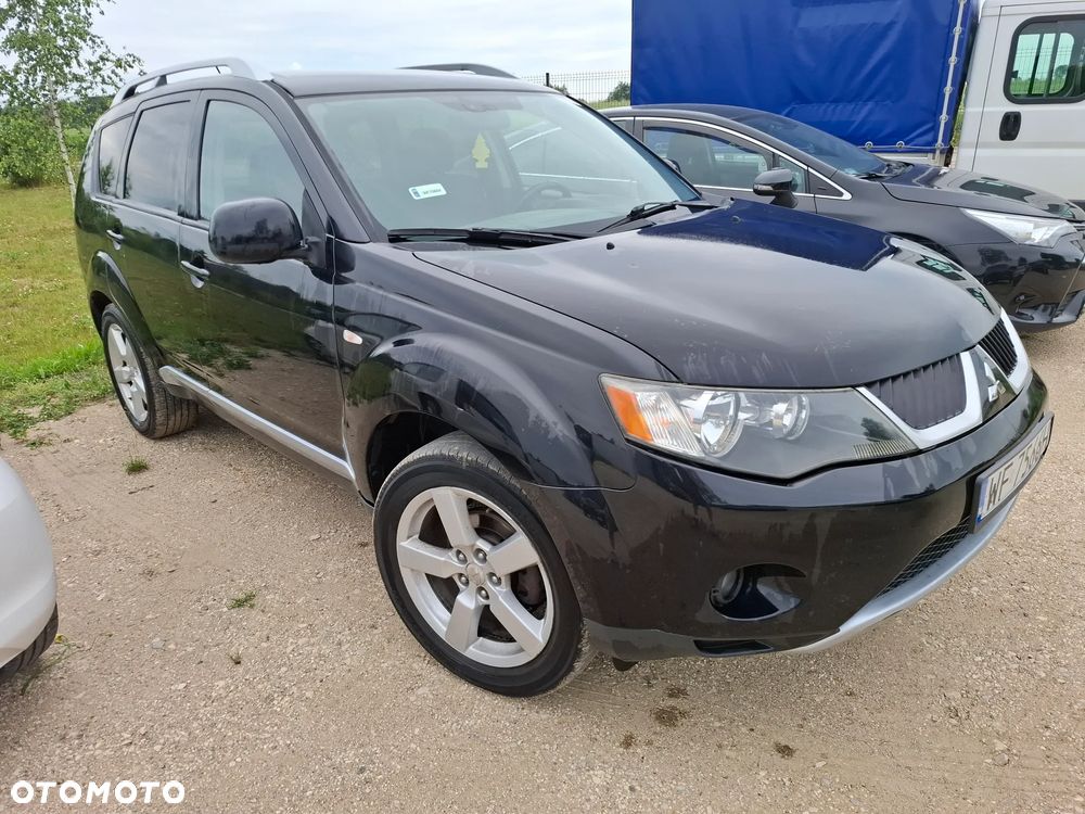 Mitsubishi Outlander 2.0 DID Intense + - 2