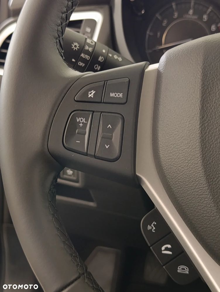 Suzuki S-Cross 1.4 BoosterJet mHEV Premium Plus SP 4WD - 12