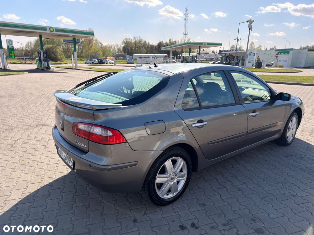 Renault Laguna 1.9 dCi Privilege Plus - 5