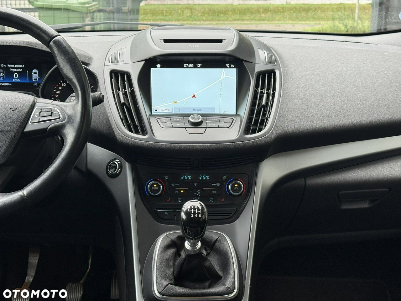 Ford Kuga - 13
