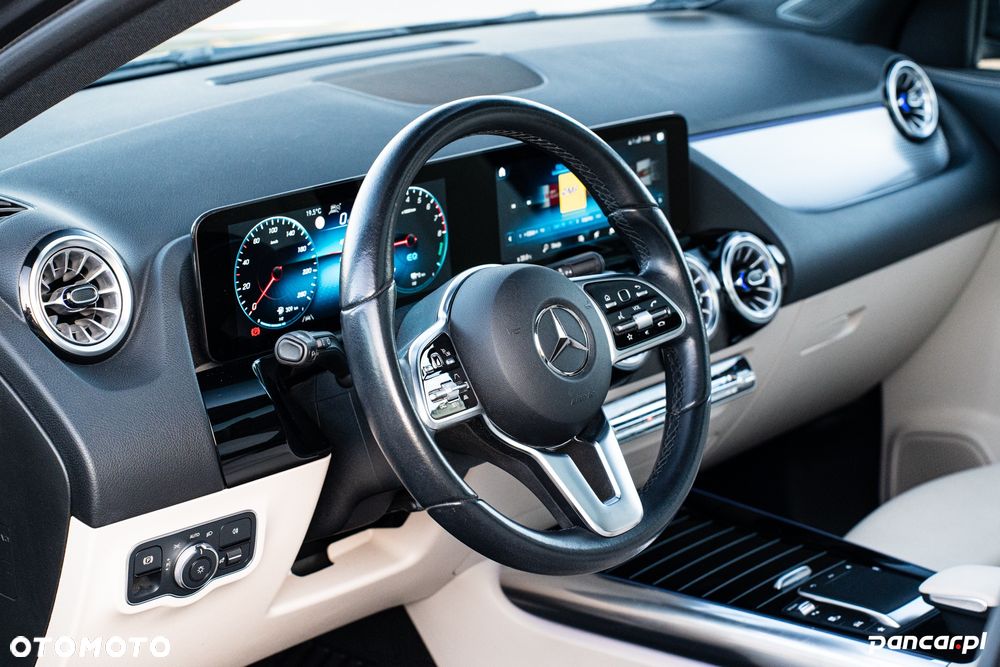 Mercedes-Benz GLA 250e Progressive - 21