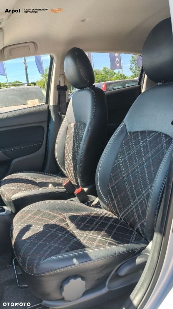 Mitsubishi Space Star 1.2 AS&G Instyle CVT - 9